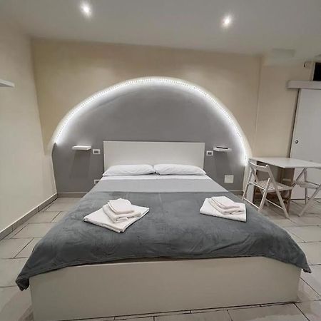 Al Rifugio Di Rosmy Apartman Bari Kültér fotó