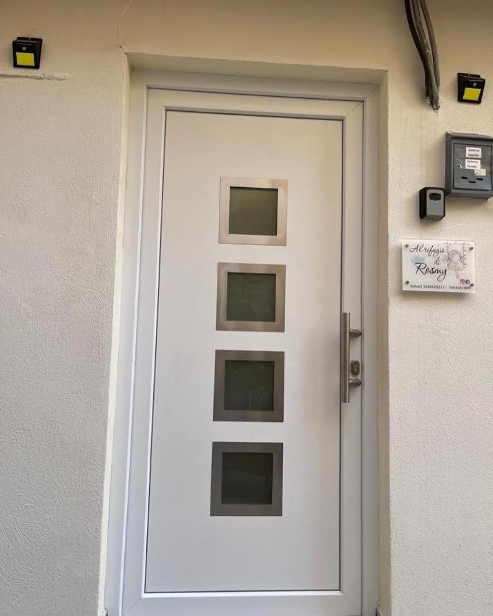 Al Rifugio Di Rosmy Apartman Bari Kültér fotó