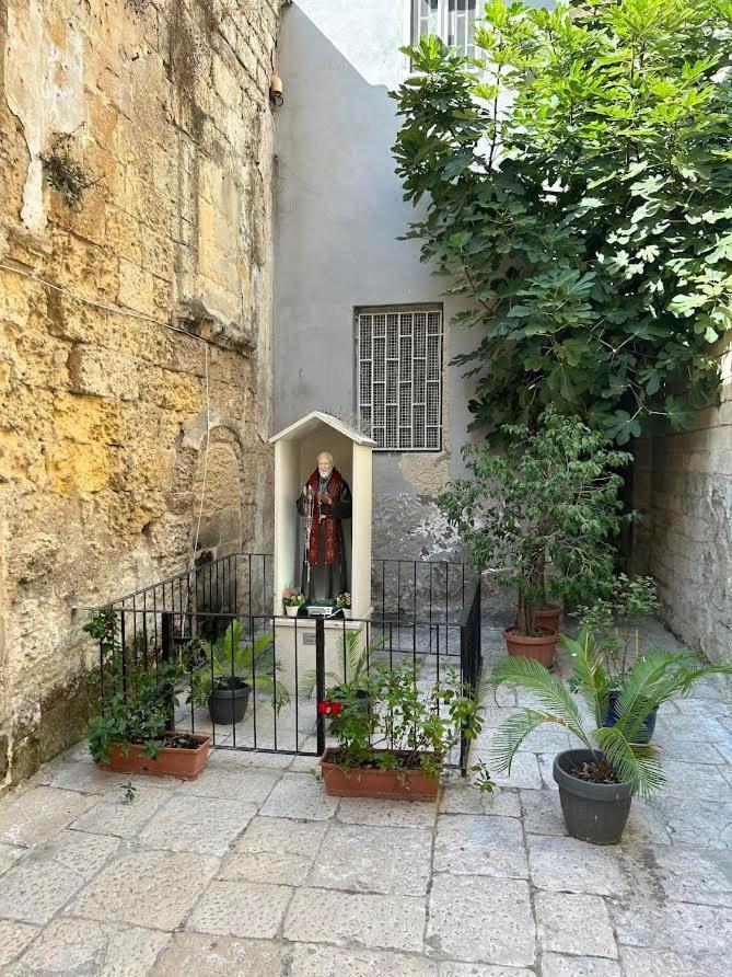 Al Rifugio Di Rosmy Apartman Bari Kültér fotó